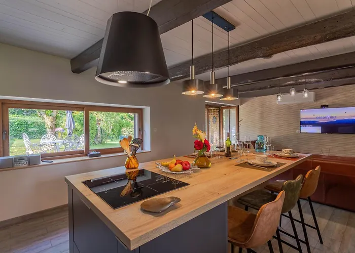 Le Ruisseau Du Bejean 別荘 *