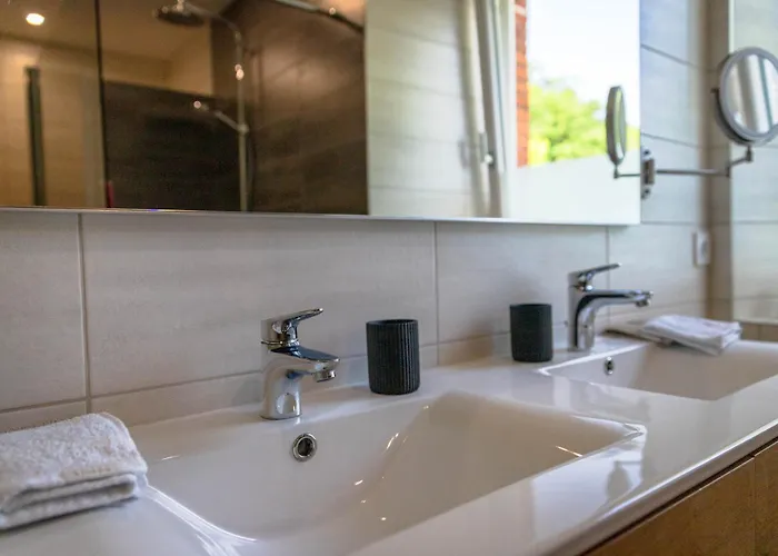 Le Ruisseau Du Bejean Sainte-Gemme (Tarn)